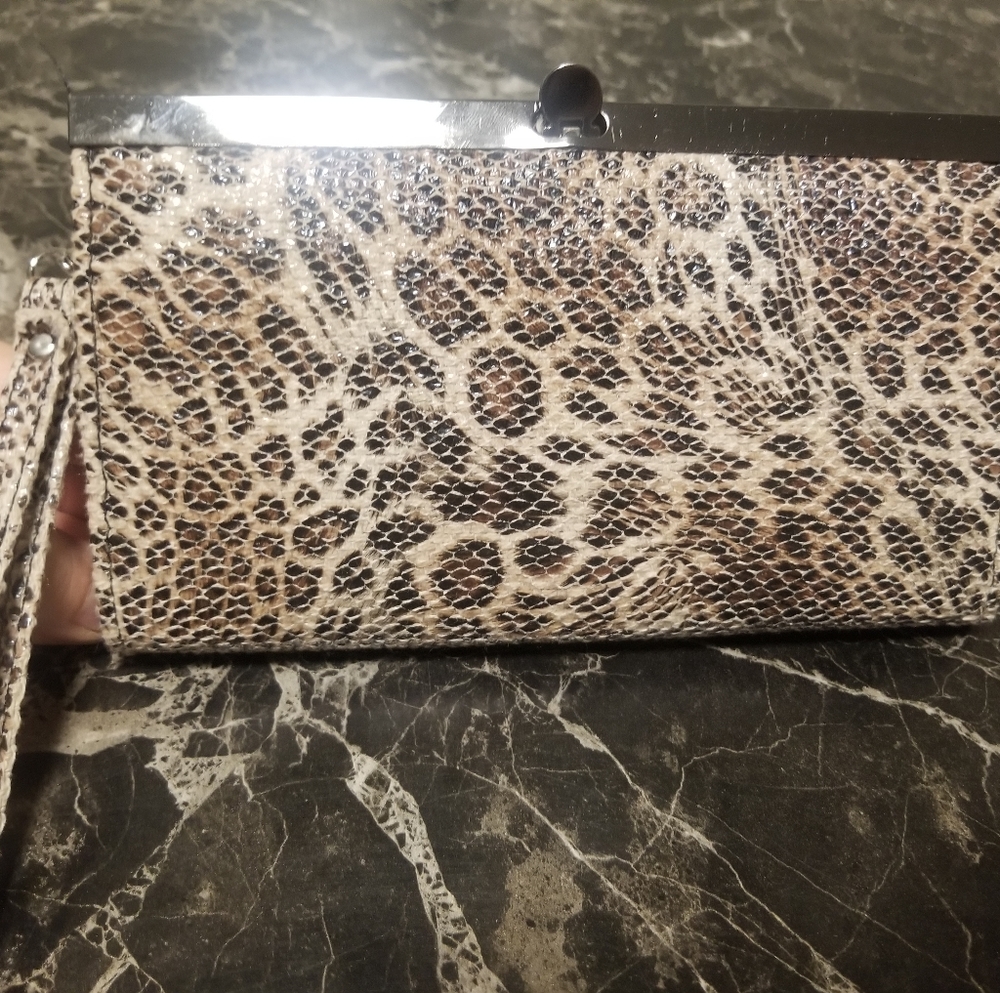 Leopard Print Wristlet